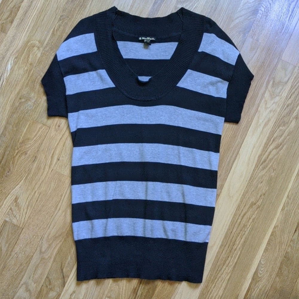 Forever 21 Knit scoop neck knit top